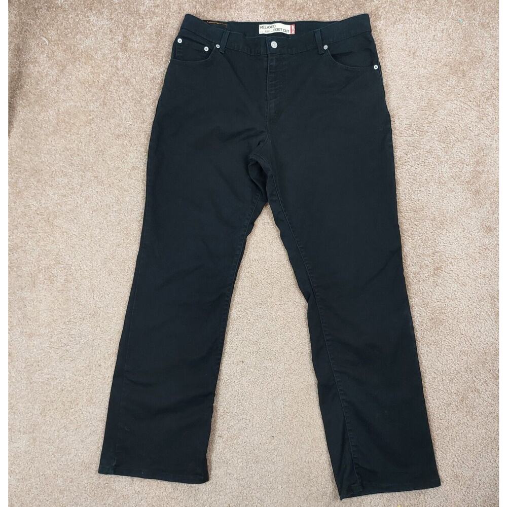 Levis 550 Black Denim Jeans 18M Relaxed Fit Boot Cut Cotton (measures 36x31)